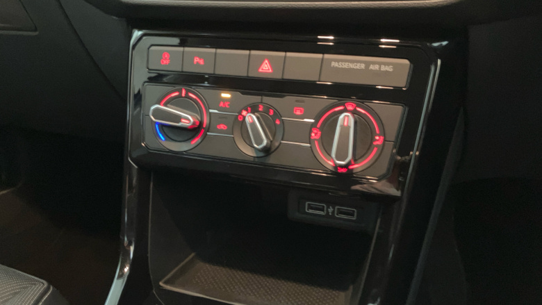 Volkswagen T-Cross 1.0 TSI 115 SE 5dr DSG Petrol Estate